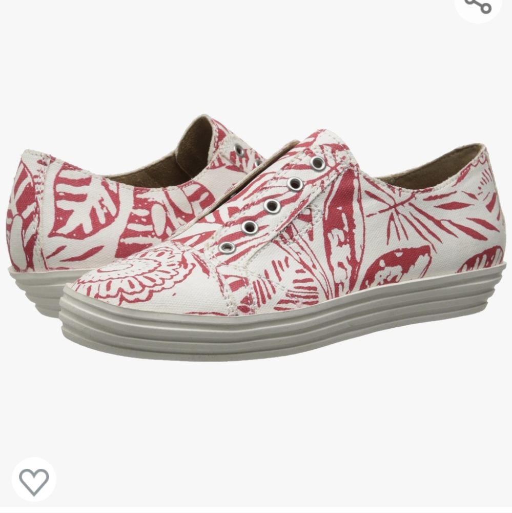 Aerosoles Alter Ego slip-on sneakers women's size 9